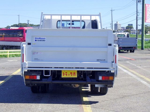 日産自動車 アトラス 小型 平ボディ TRG-FEB2W(112108) 6枚目