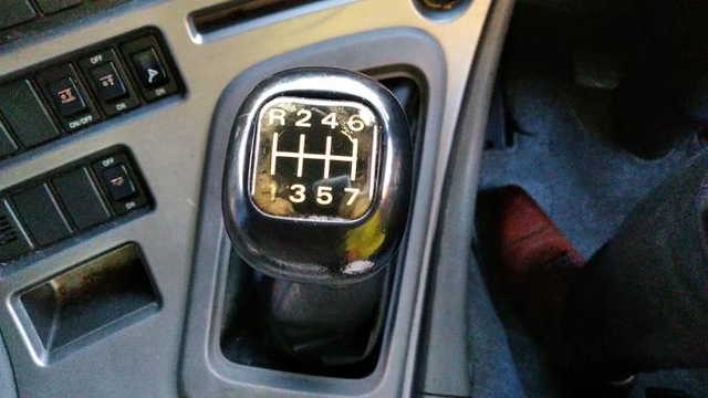 UDトラックス（日産） ビッグサム 大型 キャブ付きシャーシ ADG-CD4YA(3725) 37枚目