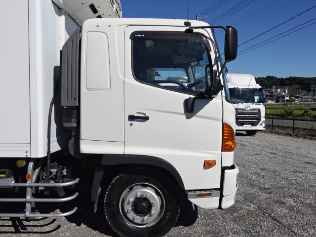 日野 レンジャー 増トン 冷蔵冷凍バン QKG-FE7JPAG(110366) 4枚目