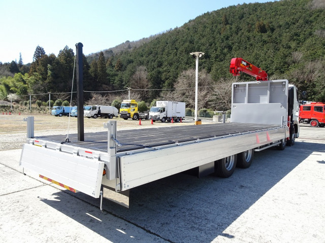日野 プロフィア 大型 平ボディ（クレーン付） 2DG-FW1AHC(108247) 2枚目