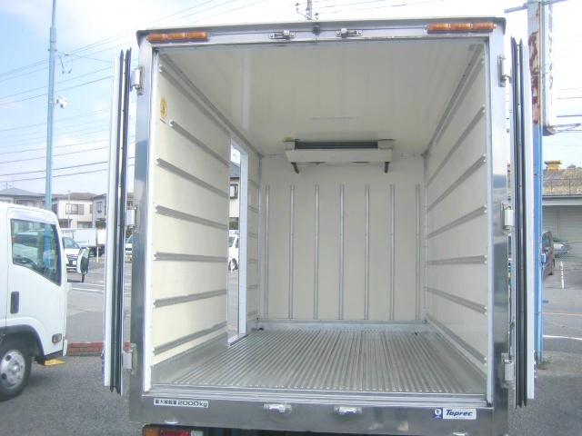 いすゞ エルフ 小型 冷蔵冷凍バン TPG-NLR85AN(100581) 13枚目