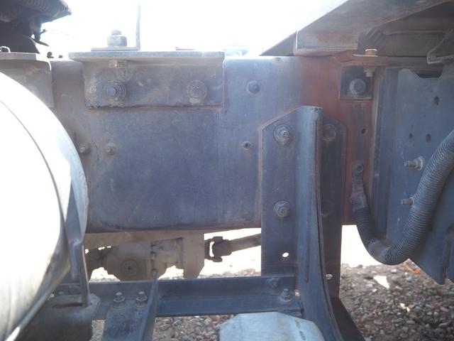 UDトラックス（日産） クオン 大型 トラクタ *********(100589) 18枚目