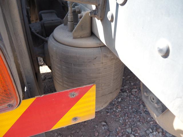 UDトラックス（日産） クオン 大型 トラクタ *********(100589) 31枚目