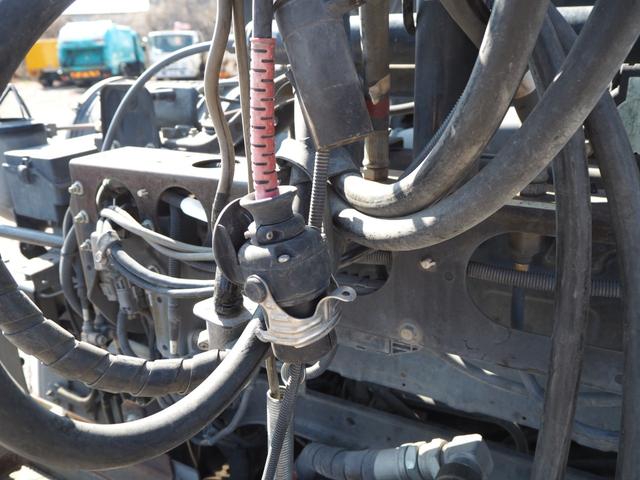 UDトラックス（日産） クオン 大型 トラクタ *********(100589) 45枚目