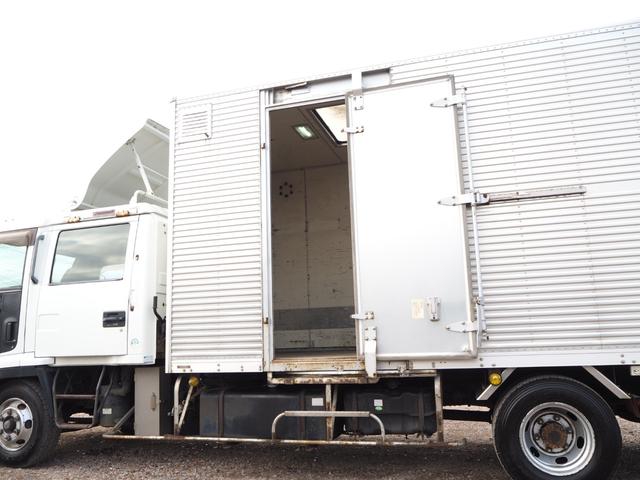 いすゞ フォワード 中型 バン *********(100679) 11枚目