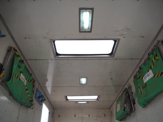 いすゞ フォワード 中型 バン *********(100679) 18枚目