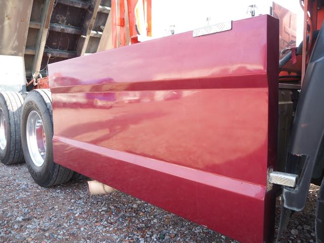 UDトラックス（日産） クオン 大型 土砂ダンプ *********(100680) 18枚目