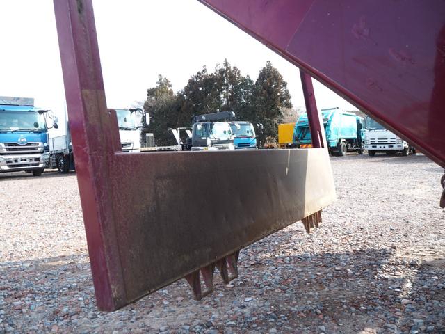 UDトラックス（日産） クオン 大型 土砂ダンプ *********(100680) 33枚目