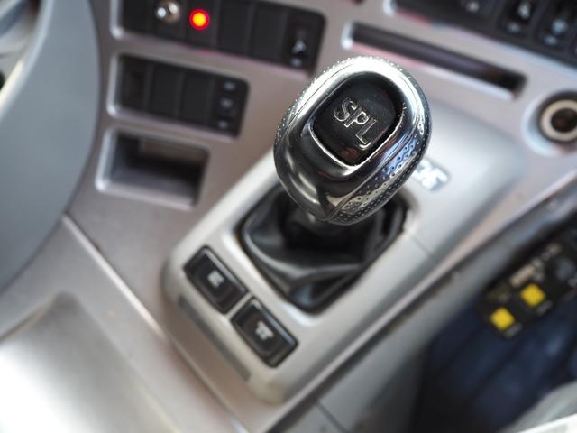 UDトラックス（日産） クオン 大型 土砂ダンプ *********(100680) 63枚目