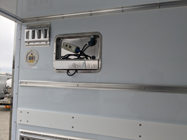 三菱ふそう ファイター 中型 冷蔵冷凍バン 2KG-FK65F(100682) 21枚目