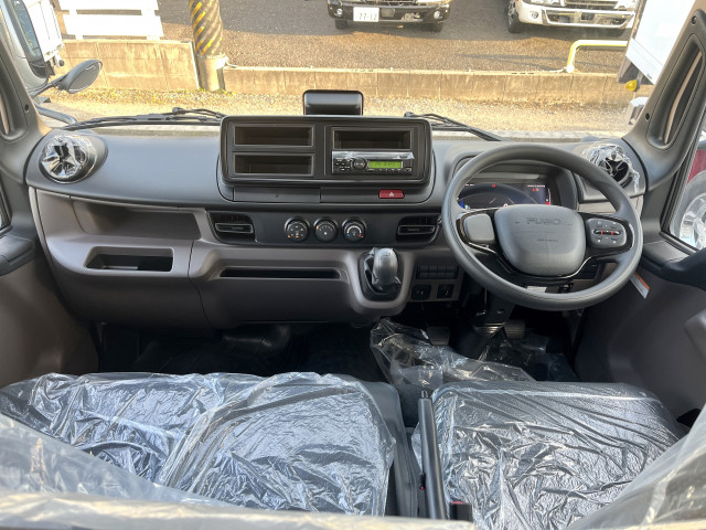 三菱ふそう キャンター 小型 Wキャブ 2RG-FBA20(100683) 17枚目