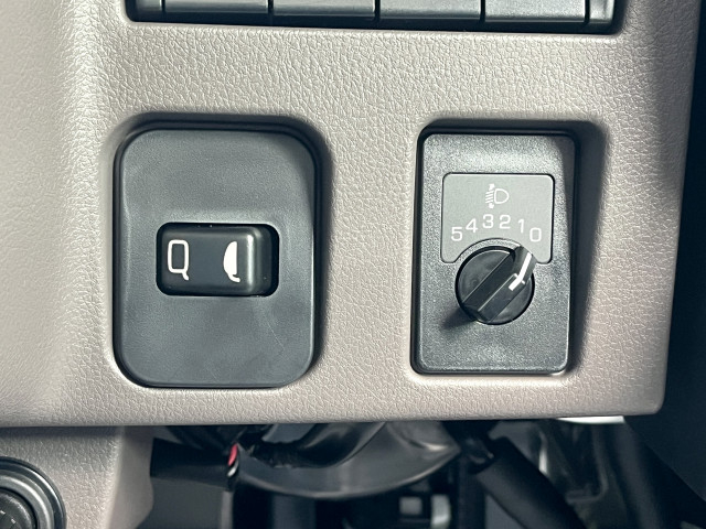 三菱ふそう キャンター 小型 Wキャブ 2RG-FBA20(100683) 26枚目