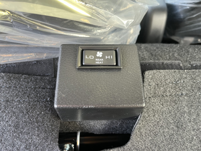 三菱ふそう キャンター 小型 Wキャブ 2RG-FBA20(100683) 33枚目