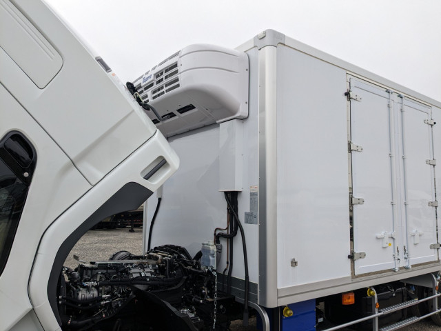 三菱ふそう ファイター 中型 冷蔵冷凍バン 2KG-FK65F(100682) 45枚目