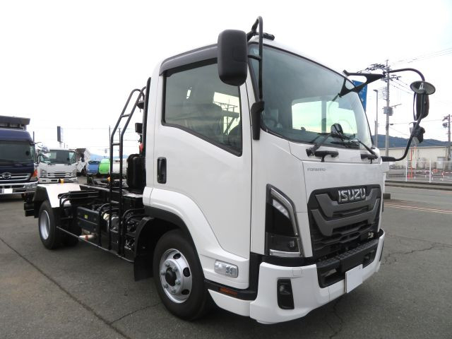 いすゞ フォワード 中型 コンテナ専用車 2RG-FRR90S4(100684) 4枚目