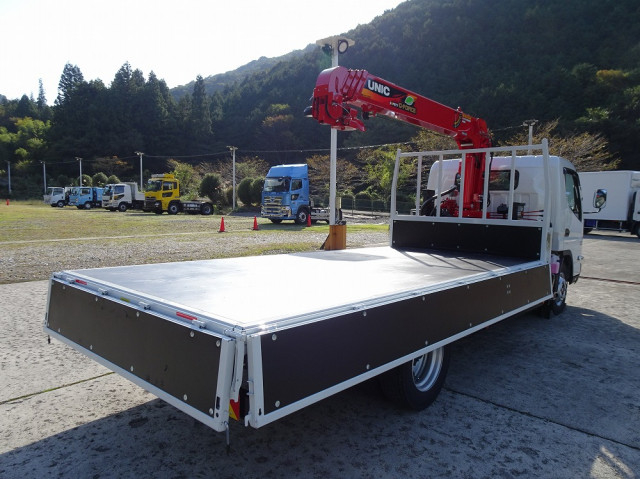 三菱ふそう キャンター 小型 平ボディ（クレーン付） 2PG-FEB90(100685) 3枚目