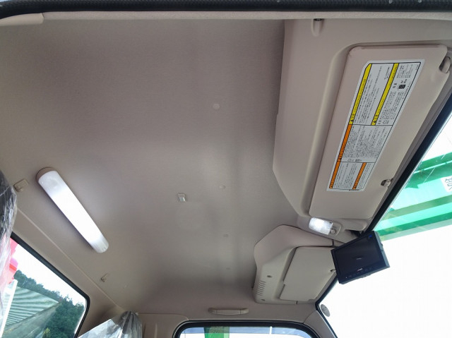 三菱ふそう キャンター 小型 平ボディ（クレーン付） 2PG-FEB90(100685) 44枚目