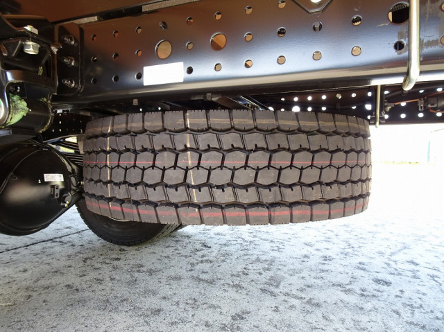 三菱ふそう キャンター 小型 平ボディ（クレーン付） 2PG-FEB90(100685) 46枚目