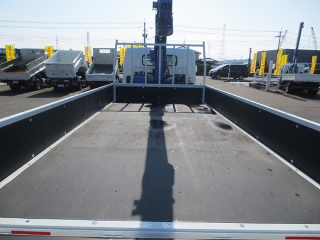 三菱ふそう キャンター 小型 平ボディ（クレーン付） 2PG-FEB80(100687) 10枚目