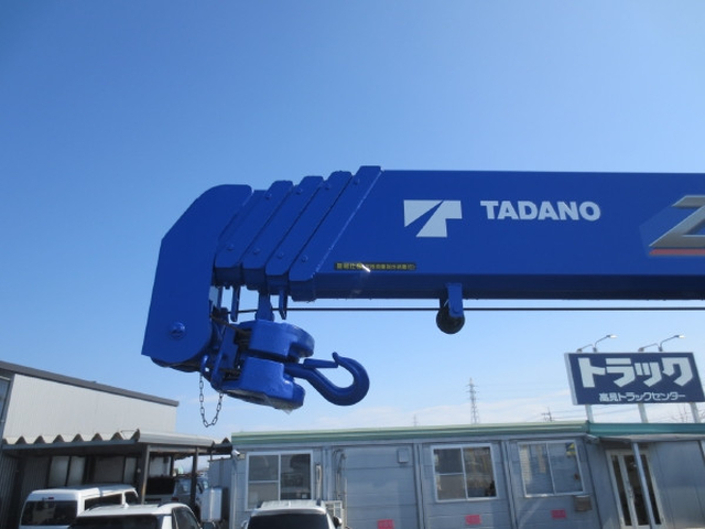 三菱ふそう キャンター 小型 平ボディ（クレーン付） 2PG-FEB80(100687) 12枚目