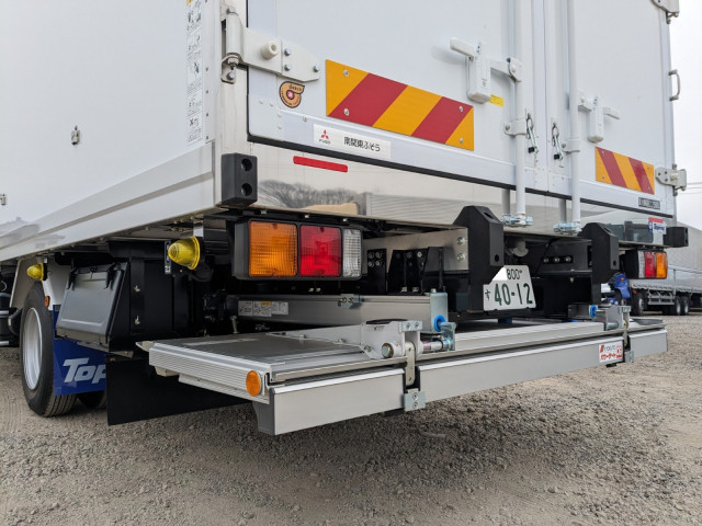 三菱ふそう ファイター 中型 冷蔵冷凍バン 2KG-FK65F(100688) 7枚目