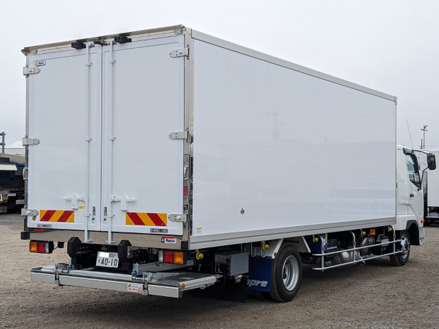 三菱ふそう ファイター 中型 冷蔵冷凍バン 2KG-FK65F(100689) 4枚目