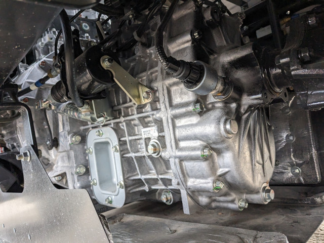 三菱ふそう ファイター 中型 冷蔵冷凍バン 2KG-FK65F(100689) 24枚目