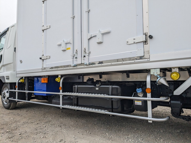 三菱ふそう ファイター 中型 冷蔵冷凍バン 2KG-FK65F(100689) 26枚目