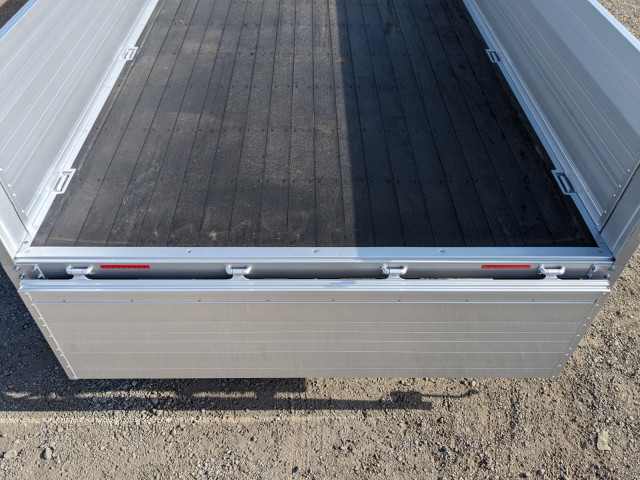 三菱ふそう ファイター 中型 平ボディ 2KG-FK65F(100690) 10枚目