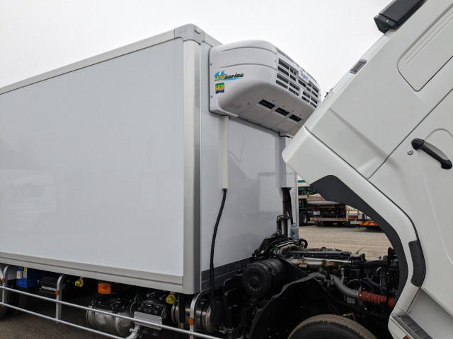 三菱ふそう ファイター 中型 冷蔵冷凍バン 2KG-FK65F(100689) 48枚目