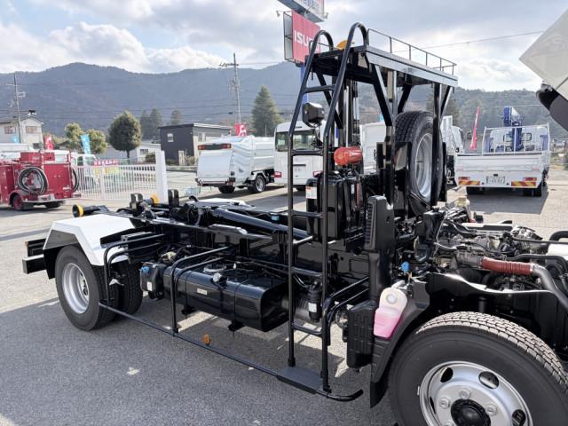 三菱ふそう キャンター 小型 コンテナ専用車 2PG-FEB90(100691) 24枚目