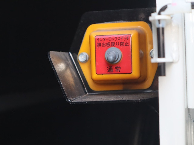 Mitsubishi Fuso canter Small Packer compress trucks 2RG-FEAV0(100694) 19枚目