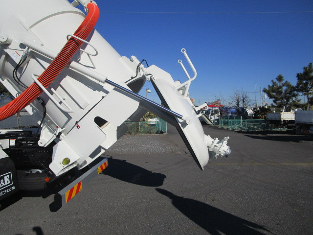 日野 プロフィア 大型 バキュームカー/糞尿車 2DG-FS1AJE(100695) 9枚目