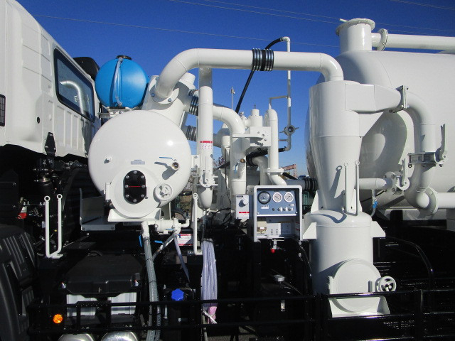 日野 プロフィア 大型 バキュームカー/糞尿車 2DG-FS1AJE(100695) 28枚目