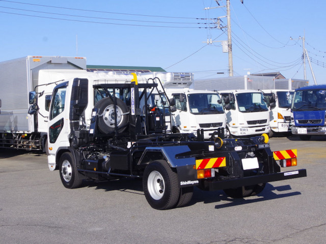 Mitsubishi Fuso fighter Middle Arm roll trucks 2KG-FK72F(100739) 3枚目