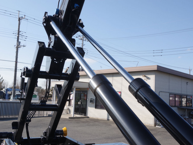 Mitsubishi Fuso fighter Middle Arm roll trucks 2KG-FK72F(100739) 11枚目