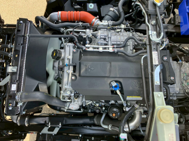 三菱ふそう キャンター 小型 平ボディ（クレーン付） 2PG-FEB80(100740) 19枚目