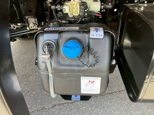 三菱ふそう キャンター 小型 平ボディ（クレーン付） 2PG-FEB80(100740) 25枚目