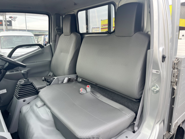 トヨタ ダイナ 小型 平ボディ 2DG-XZC675(100741) 15枚目