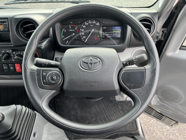 トヨタ ダイナ 小型 平ボディ 2DG-XZC675(100741) 16枚目