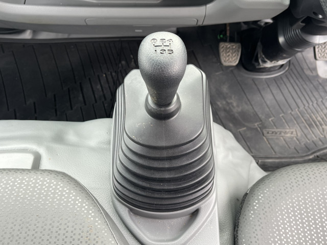 トヨタ ダイナ 小型 平ボディ 2DG-XZC675(100741) 17枚目