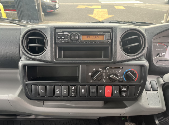 トヨタ ダイナ 小型 平ボディ 2DG-XZC675(100741) 18枚目