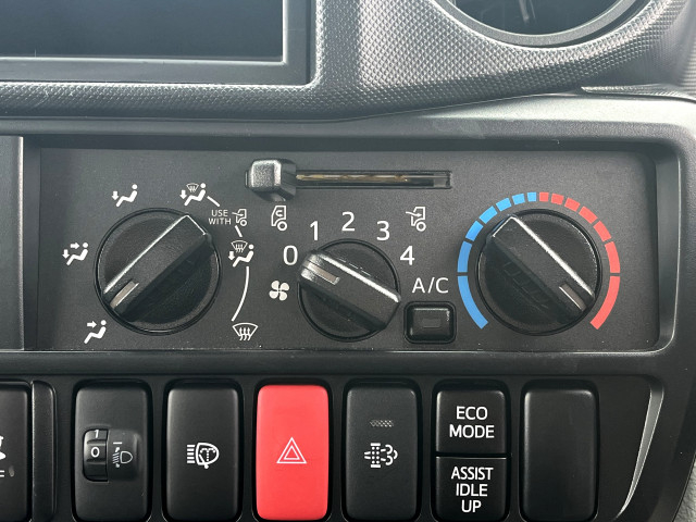 トヨタ ダイナ 小型 平ボディ 2DG-XZC675(100741) 20枚目