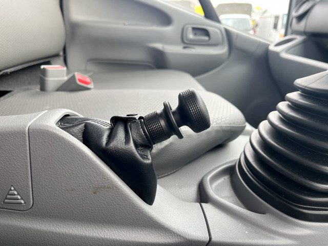 トヨタ ダイナ 小型 平ボディ 2DG-XZC675(100741) 24枚目