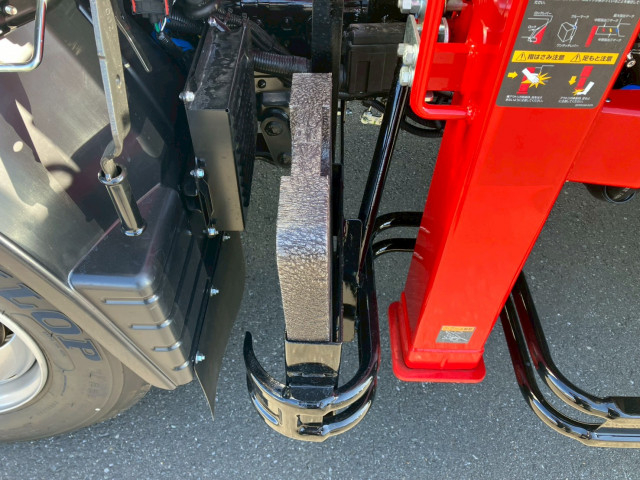 三菱ふそう キャンター 小型 平ボディ（クレーン付） 2PG-FEB90(100742) 24枚目