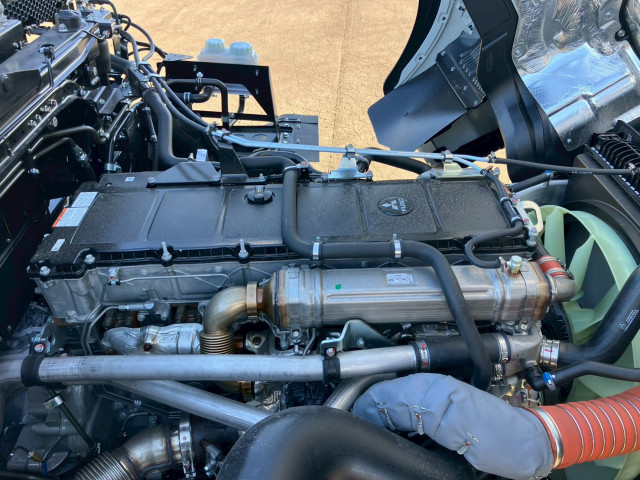 三菱ふそう スーパーグレート 大型 トラクタ 2RG-FP84VER(100743) 11枚目