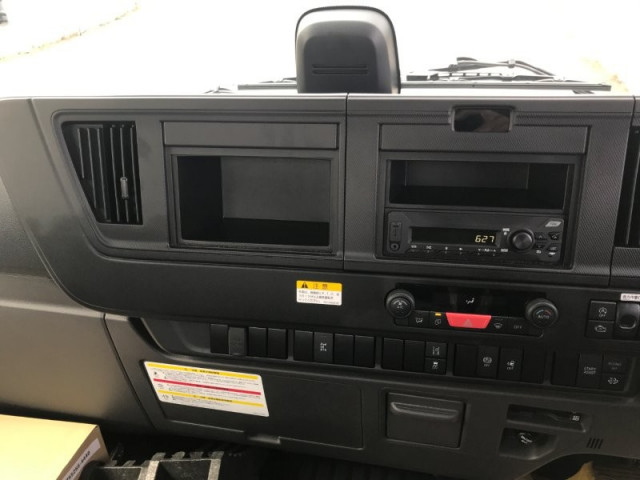 いすゞ フォワード 中型 コンテナ専用車 2RG-FRR90S4(100744) 13枚目