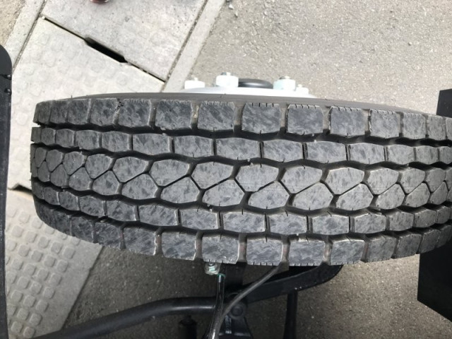 いすゞ フォワード 中型 コンテナ専用車 2RG-FRR90S4(100744) 28枚目