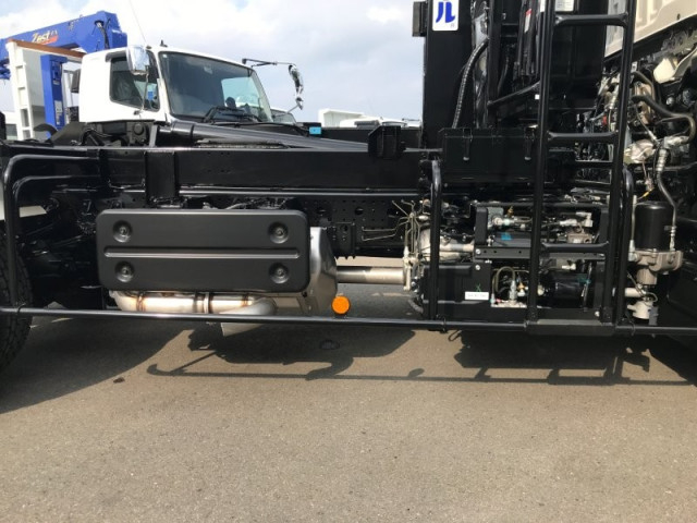 いすゞ フォワード 中型 コンテナ専用車 2RG-FRR90S4(100744) 38枚目