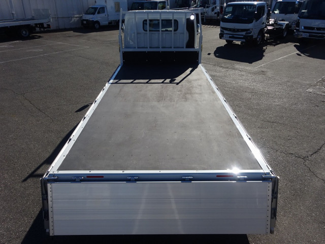 Mitsubishi Fuso canter Small Flat body 2PG-FEB80(100746) 8枚目